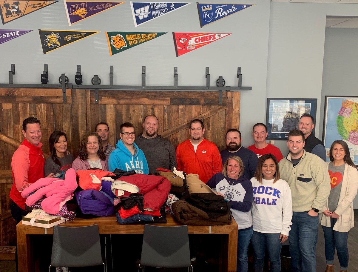 StructSureBuilt's tweet photo. As the cold weather sets in, the StructSure Projects team, along with Allstate, came together today to collect coats, blankets, winter scarves and other items to benefit @ProjectWarmthKC.
Thank you to everyone involved for your donations to this important cause! #StructSureCares https://t.co/oLwGMYABYW