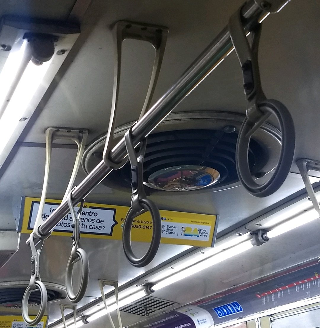 Budijoly's tweet photo. #ColgateDeEsta
Aún en el subte yendo a la radio 🙄
Llegaré?
Qué suspenso!
Enterate a las 15hs por https://t.co/1bgkDN0z6C! https://t.co/rEe4t15wEj