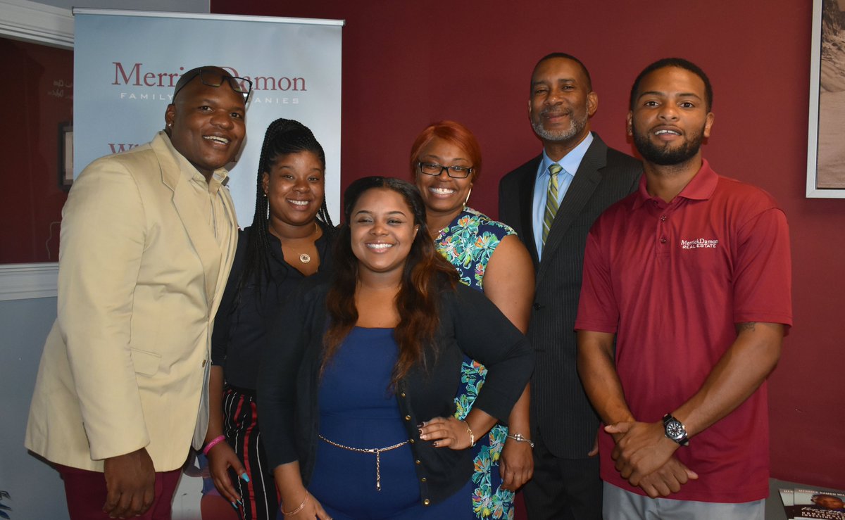 merrickdamon's tweet photo. @MerrickDamonRE 
Join us at our next NABREP event Tuesday, November 19th from 5:30pm to 7pm. Food and Wine will be provided. See you there! #MerrickDamon #NABREP #KeepitMoving #RealEstate #SouthFlorida
https://t.co/UbWsKKTjaI
https://t.co/PeBoMO3Miw https://t.co/W11k45Uj1k