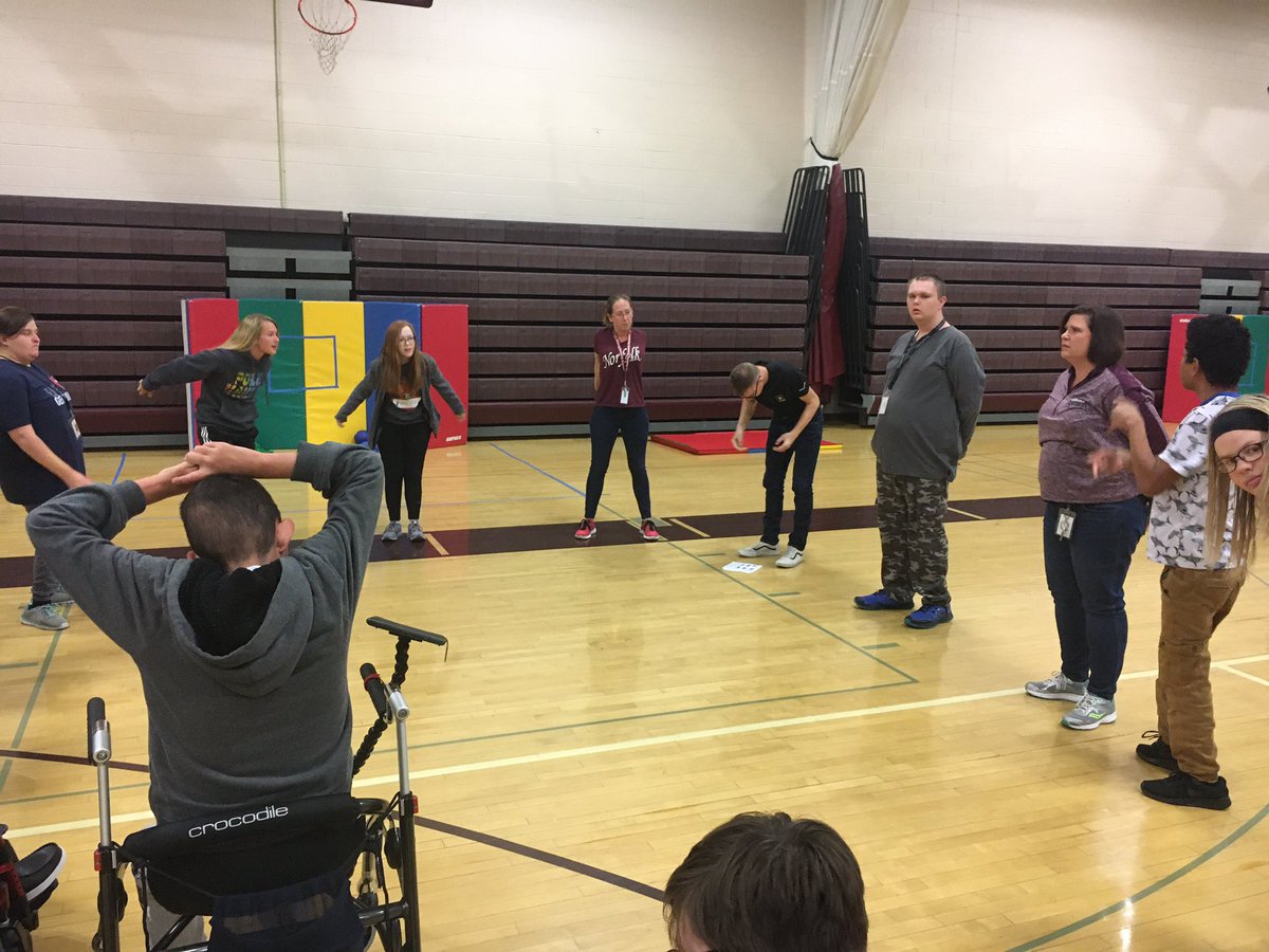 LisaConKow's tweet photo. Exploring Education class and @MrsFisherNHS adaptive PE teaming up for some handball. What fun we had! We all learned from each other too!  @npspanthers #npspanthers #teamworkmakesthedreamwork https://t.co/A1y4CDdiFc