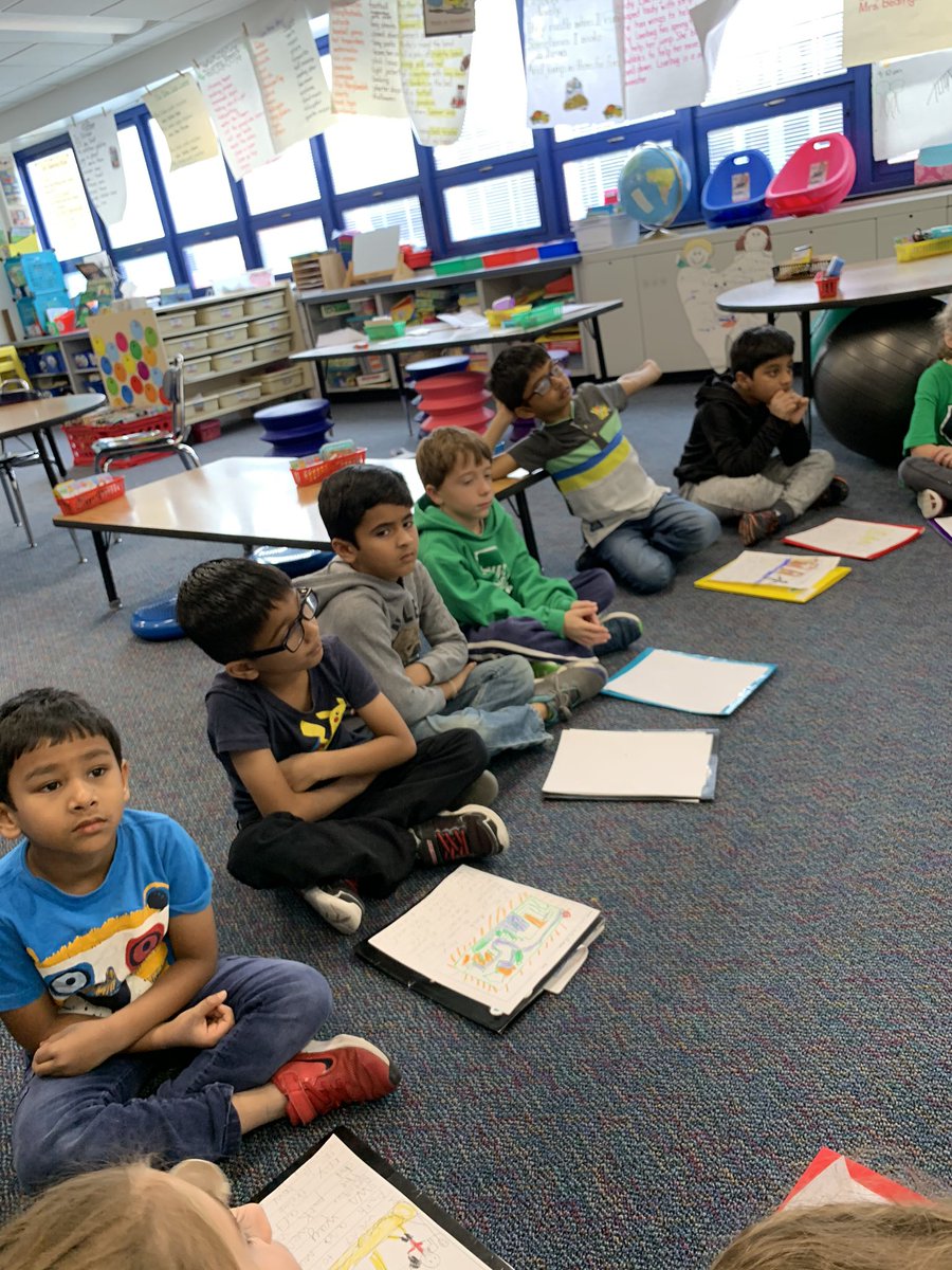 1mrsbedingfield's tweet photo. Sitting in the author’s chair! ✏️ Sharing something that we love to do with a family member! #IvyHillLeague #BeYouIvy @CollabClassroom https://t.co/aIas4qjYXb