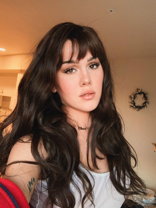 not to be suuuuuuuuuuuuper annoying  but this is the best i&rsquo;ve ever looked https://t.co/J0O5Ss1k8u