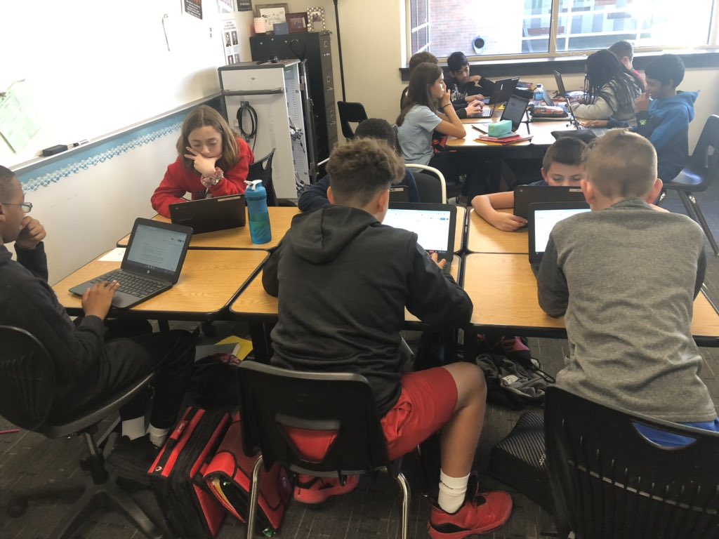 Lindsay Herrin tweet media