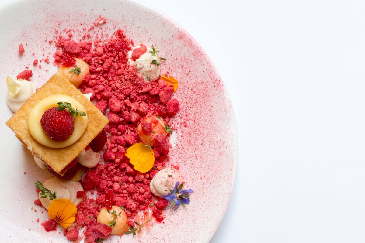 . <a href="/TerreaTerre/">Terre a Terre</a> has got us majorly craving an afternoon tea...

designmynight.com/brighton/bars/…