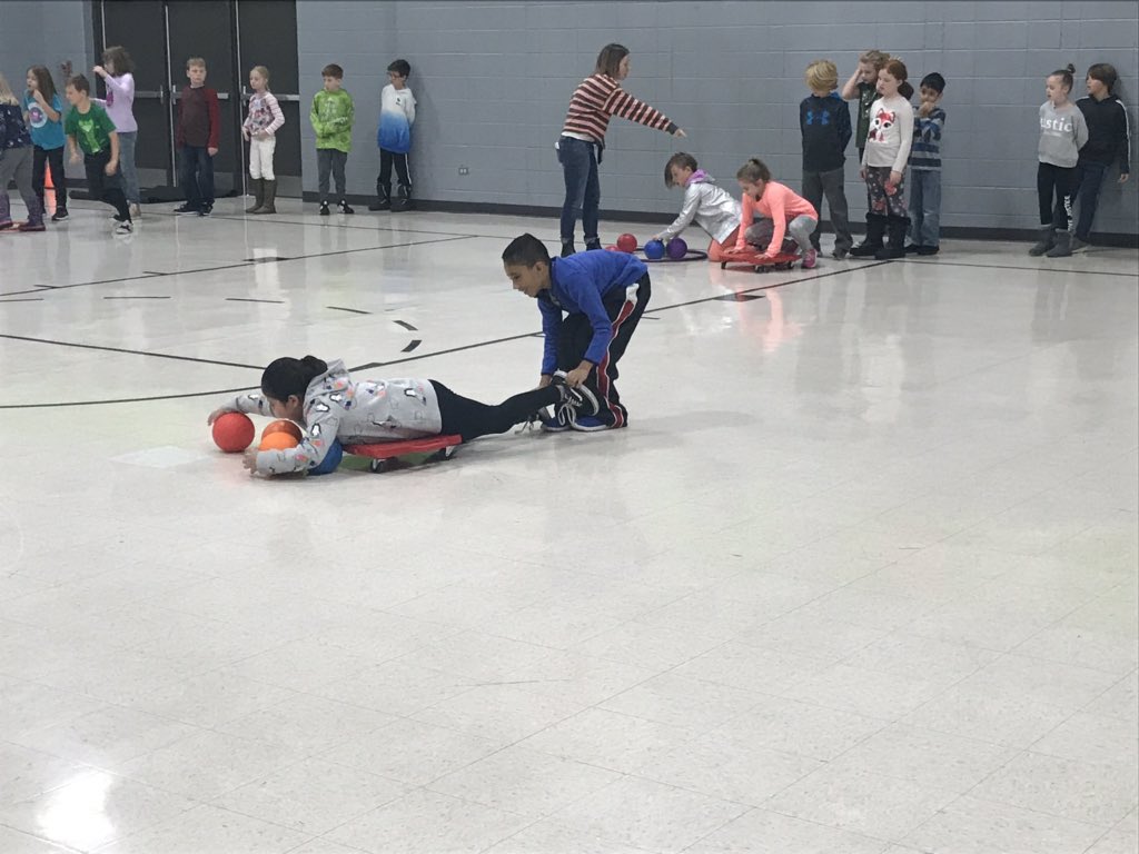 agsschool101's tweet photo. Hungry Hippo  today for our PBIS  celebration #101alag #goagsgators https://t.co/Qt8eUQIf2b