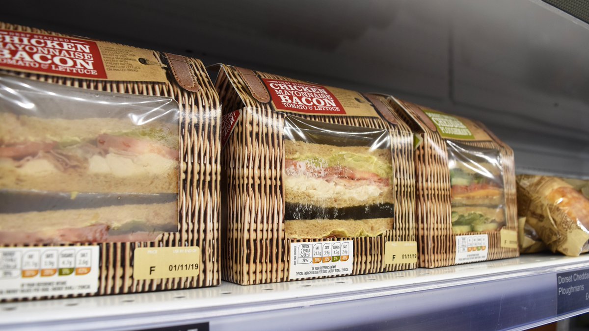 mcr_central's tweet image. Earlier this week, we donated a massive 495 sandwiches to local homeless charity @HPManchester! 

Today, we had another 152 sandwiches leftover from an event and these have also made their way to the charity - a wonderful #FridayFeeling! 🧡