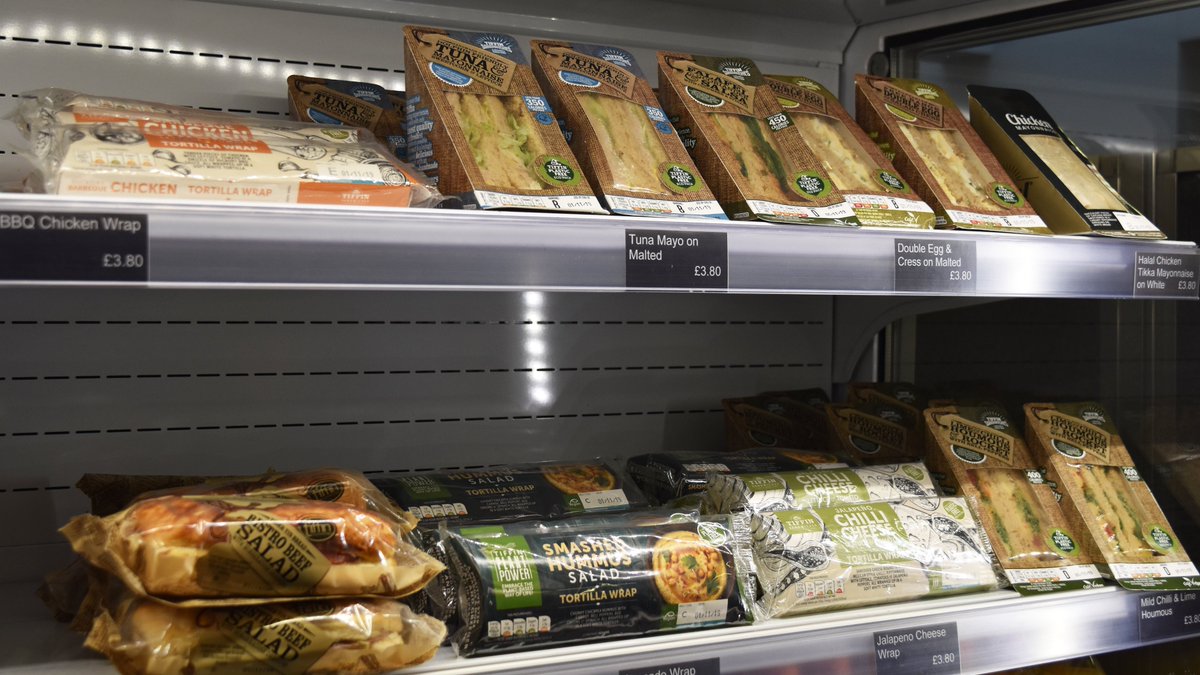 mcr_central's tweet image. Earlier this week, we donated a massive 495 sandwiches to local homeless charity @HPManchester! 

Today, we had another 152 sandwiches leftover from an event and these have also made their way to the charity - a wonderful #FridayFeeling! 🧡