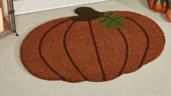 Touch_of_Class's tweet photo. Hello November! Invite guests to step through the Pumpkin patch with these charming accents that are outdoor approved! #touchofclasshome #falldecor #falldoormats #pumpkindecor #falloutdoordecor #fallfinds
Shop now: https://t.co/iacVu000Fs https://t.co/M3jl0Mz78H