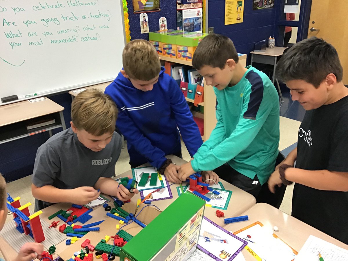 Lweaver5th's tweet photo. Students LOVED showing their creativity and engineering skills with our STEM Building Brick Challenge Kits, yesterday! #ELCOtogether #iamELCO https://t.co/bJezR5NZdc