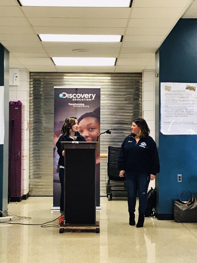 STEAMcounselor's tweet photo. @SpanoPPSSteam and @STEAMBraun presenting to the @STEAMpghschools about the amazing #STEAMeducation already happening at @PghSchiller during the @DiscoveryEd #steampartnershiplaunch @PPSnews @DrNecciai @STEAMPrincipal @STEAMteach https://t.co/qfntOLftPb