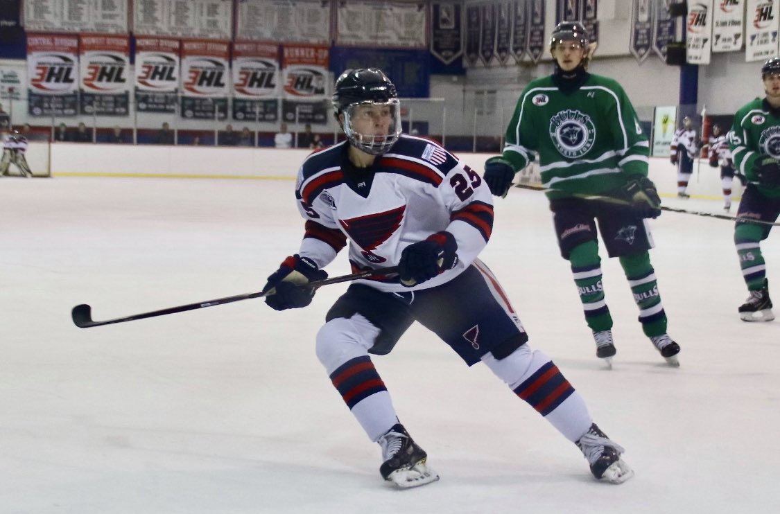 <a href="/NA3HL/">NA3HL</a> St. Louis Jr. Blues 2002 birth year Forward Seamus Campbell has been called up to the <a href="/NAHLHockey/">NAHL</a> <a href="/Jr_Blues/">Springfield Jr. Blues</a> as an affiliate player!