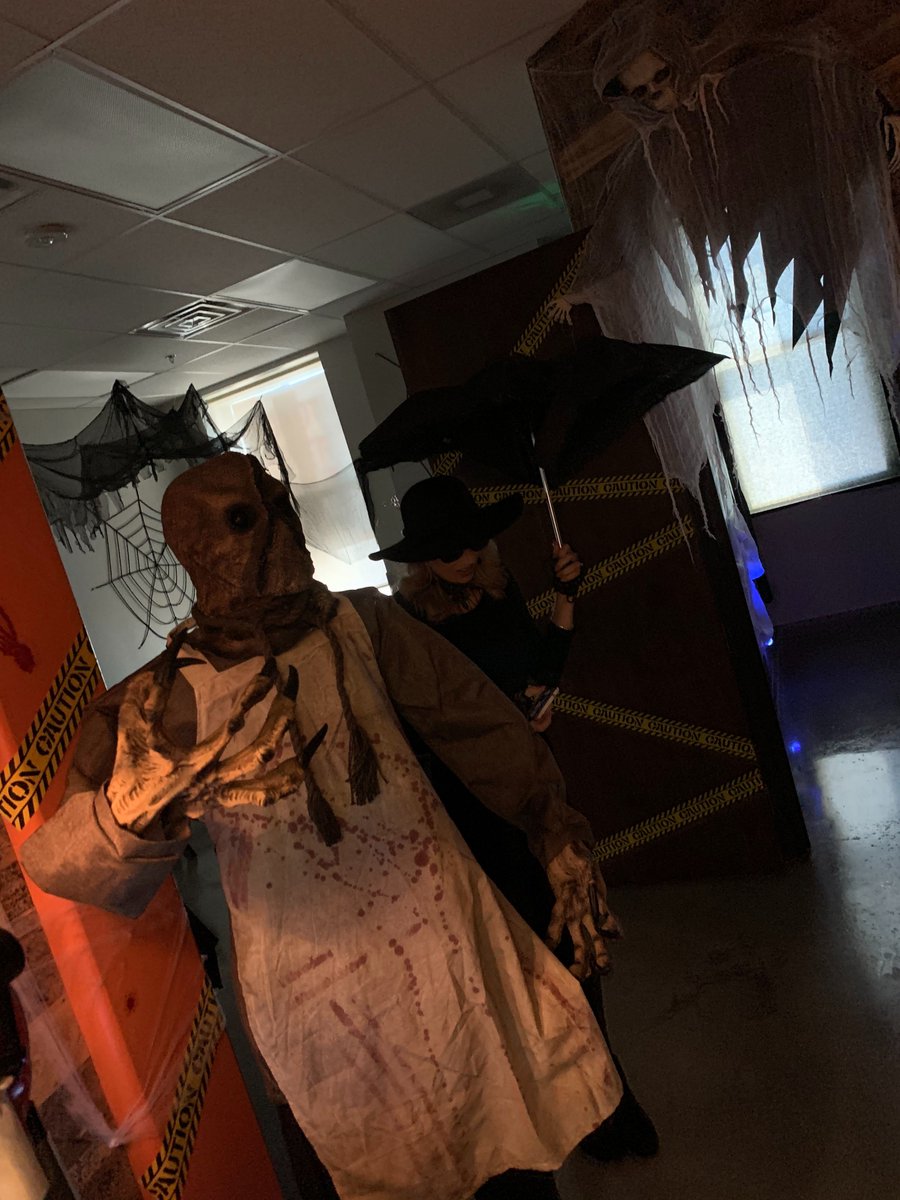 BossDfw's tweet photo. Our @BossDfw members were feeling the Halloween spirit yesterday! Congratulations to our costume contest winners, ISellBeer, Clay Hart, and Spire Hospitality.

#grapevinetx
#coworking
#entrepreneur
#freelance
#startup
#boss
#bossdfw
#bossoffice
#dfw
#networking https://t.co/UOWUBJwsPY