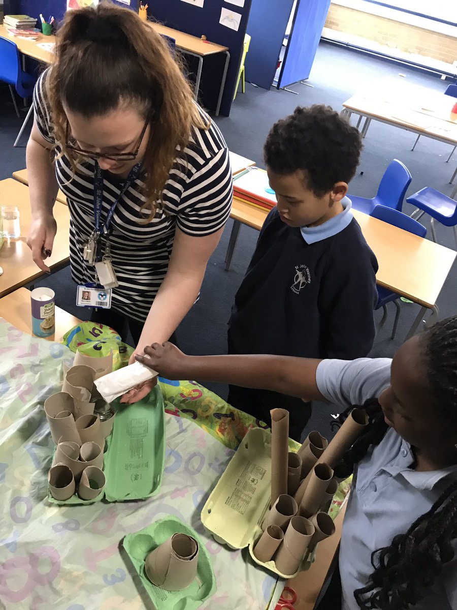 misswatson_sjv's tweet photo. Out topic this term is natural disasters, #PurpleClass loved making a volcano with a volcanic eruption this afternoon with @misswalshsjv 🌋 #topicoftheterm @StJohnVianneySc https://t.co/J6VBsnJLwI