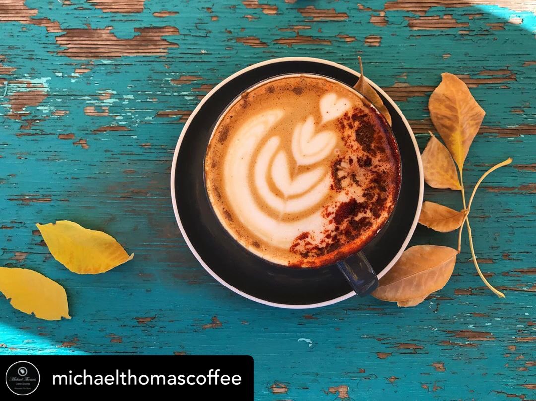 NMCoffee's tweet photo. This Cafe Molé with a little kick of red chile from @MTCoffee looks like just what we need to warm up today! #nmcoffee https://t.co/81lPpOPlCq