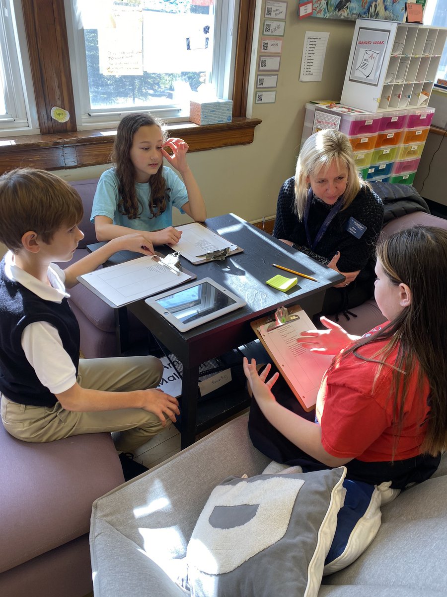 MrsRampenthal's tweet photo. Interviews in action! Our little inquirers seeking knowledge from leaders. #shms #learnerstoleaders #whatwillIB @amy_shmsbears @JChurchSHMS @Senoragriffin https://t.co/VUHFb5B9Mg