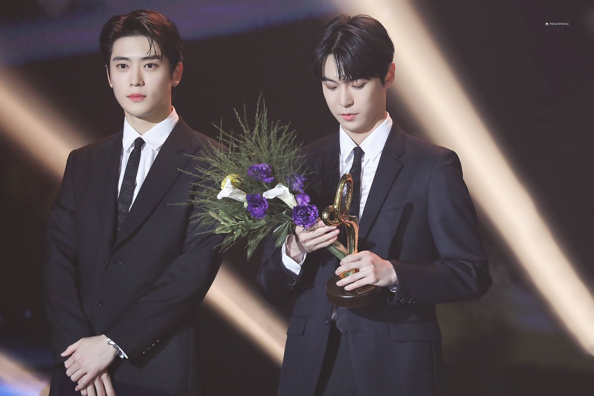 💐
#재현 #JAEHYUN
#도영 #DOYOUNG 
#NCT127
