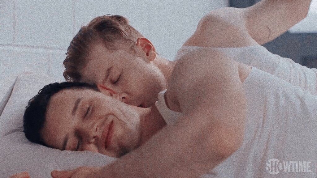 look at them!! look at mickey’s smile!!
I’M FUCKING SHAKING

#shameless
