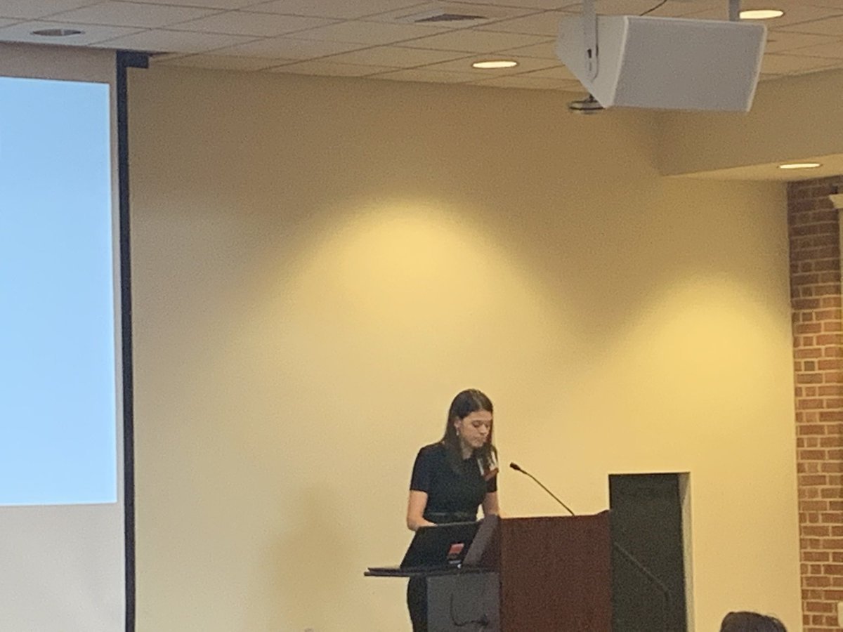 aglawpaul's tweet photo. Taryn Devereux discussing her success as a @UMDPTK in @UMdExtension @UMD_WIA and #AREC #professionaltrack https://t.co/bkppW1sFOO