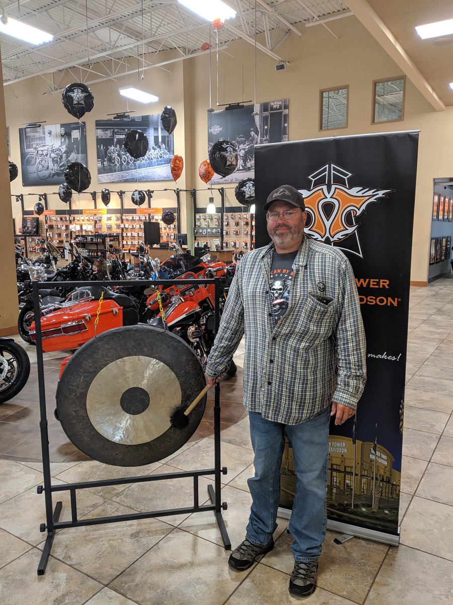 ThunderTowerHD's tweet photo. Congratulations  👏🏻👏🏻 to Jeff Oullette on the purchase of 2020 HD Road Glide Limited!! Thank you for being part of the Thunder Tower Family!!! Safe riding! #hd2020 #harleydavidson2020 #columbiasc #SouthCarolina https://t.co/V4NYvzxx6o