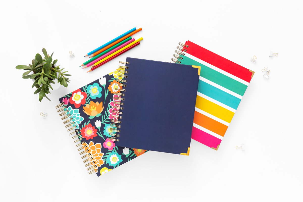 LivingWellShop's tweet photo. 🙌🏻 Our new neutral cover is here and available for pre-order at https://t.co/uWmoccEsmn! ⠀ https://t.co/8g2VprgAie