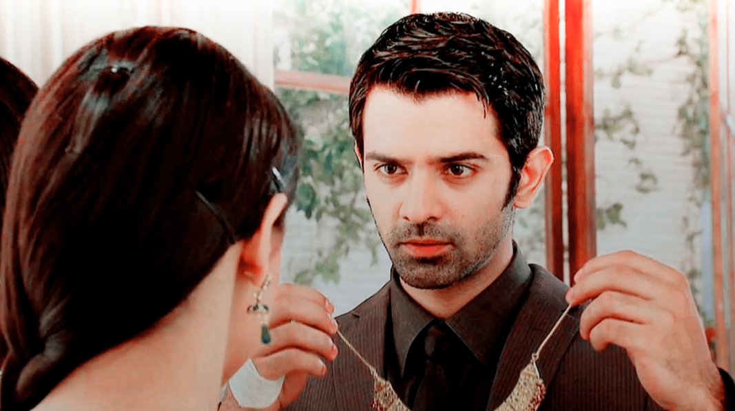 "I hope tumhe koi fark nhi padta"Arnav   #BarunSobti  #SanayaIrani  #IPKKND  #Arshi