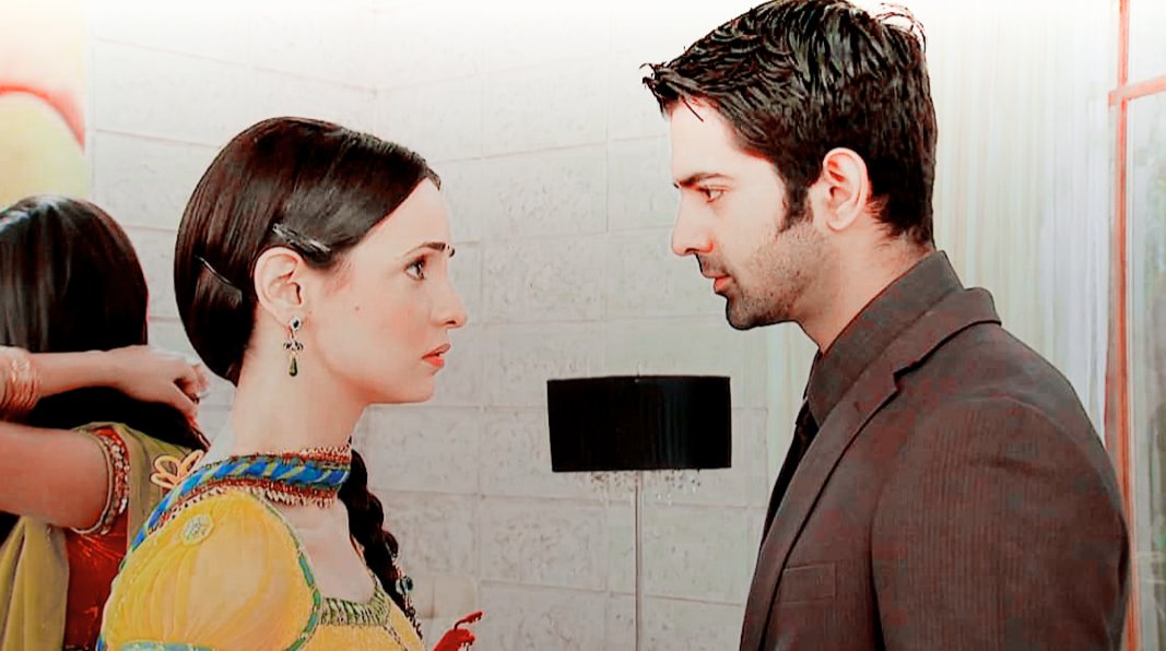 "I hope tumhe koi fark nhi padta"Arnav   #BarunSobti  #SanayaIrani  #IPKKND  #Arshi