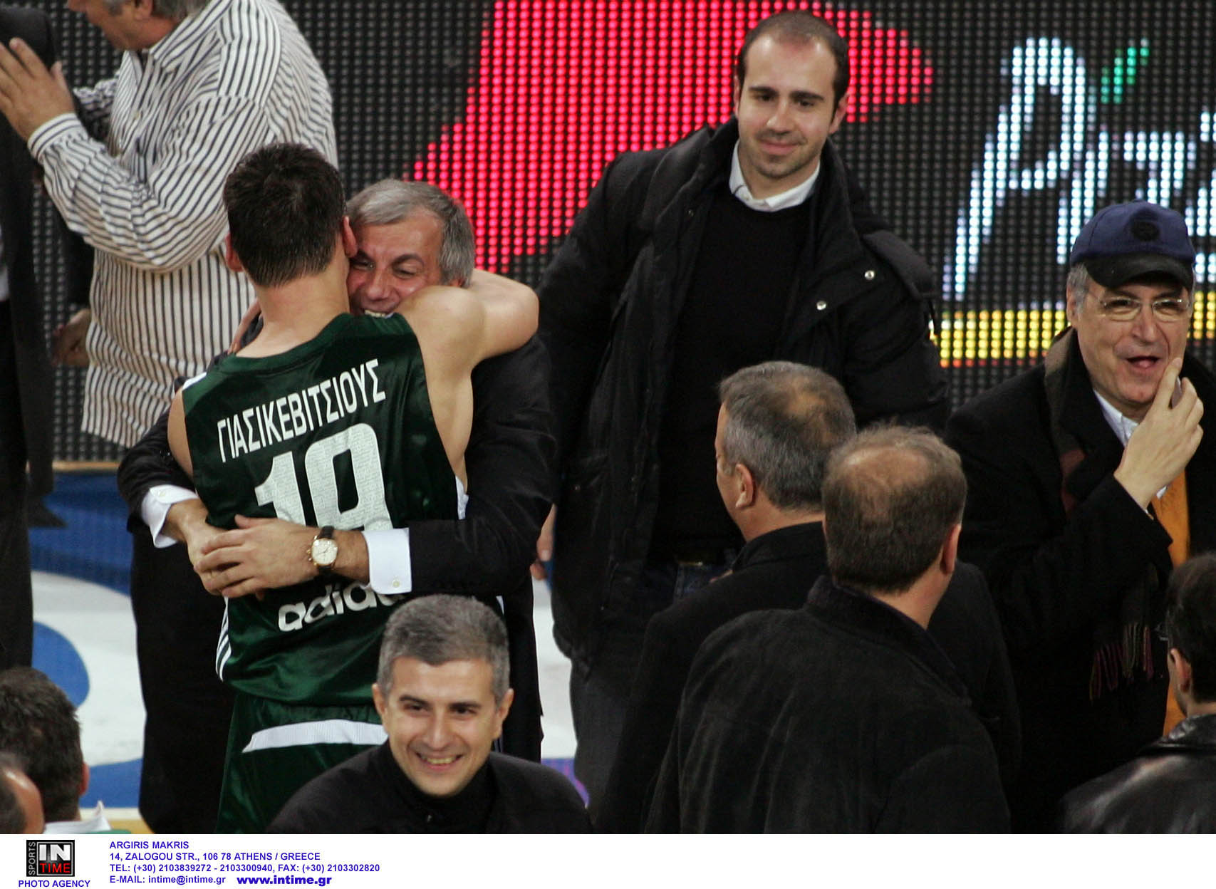 Zakkas on Twitter "Zeljko Obradovic Sarunas Jasikevicius