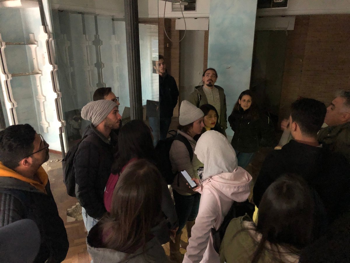 MasterMejorr's tweet photo. El pasado 22.10.19 se visitó un edificio en restructuración en la plaza de Chamberí, donde D.Mario Jorge de Castro y D. Feliciano Rodríguez-Bobito Abascal hablaron sobre la "Toma de datos y plan de calas en un proyecto de rehabilitación de estructura de madera" https://t.co/smXzScMLcJ