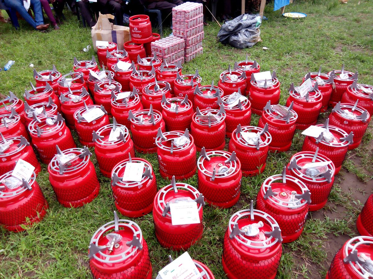 ethelbertonline's tweet photo. The enthusiasm was much. All thanks to the erudite professor and the partners #technoil #africare #Ukdfid clean fuel is the way to go.... #cleancooking https://t.co/iergGvMD7g