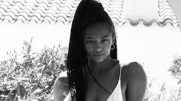 ☾ Tᥱ ρrᥱoᥴᥙρᥲᥒ ᥣᥲs ᥴosᥲs qᥙᥱ ᥣᥣᥱgᥲrᥲ́ᥒ
Eᥣ ρrᥱsᥱᥒtᥱ ᥱs ᥱᥣ vιᥲjᥱ qᥙᥱ ᥱsᥴrιbιrᥲ́s
Dᥱᥣ   ρ ᥲsᥲdo  ᥒᥲdιᥱ   sᥱ   ᥲᥴordᥲrᥲ́ ☽ 

           ❤= ƊM ραяα яσℓ