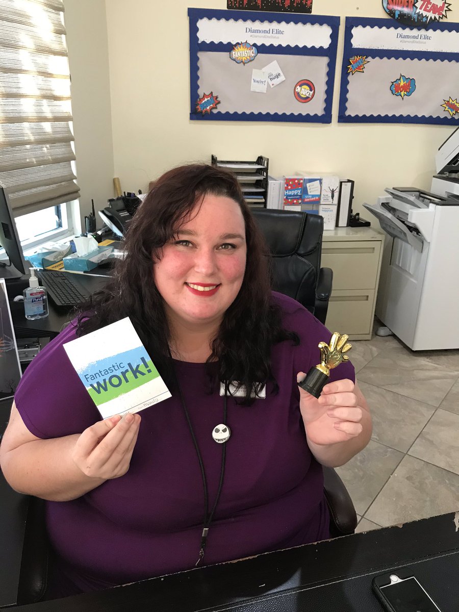 mandymock1's tweet photo. Congrats to our Activities Coordinator @LongwellJasmine  for wowing our guests and getting positively mentioned for her outstanding service! Keep it up Jasmine!! #DiamondEliteStatus #LifeatDiamond #TheCove https://t.co/yC6mhYH8bS