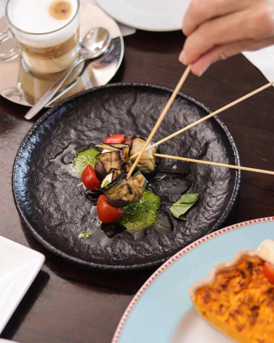 ¡Los sábados y domingos son de #Brunch en Rëd Resto &amp; Lounge! Tenemos propuestas para los adultos y para los más chicos también. ¡El plan perfecto para el fin de semana! Conocé más: 57767676 / red@hotelmadero.com