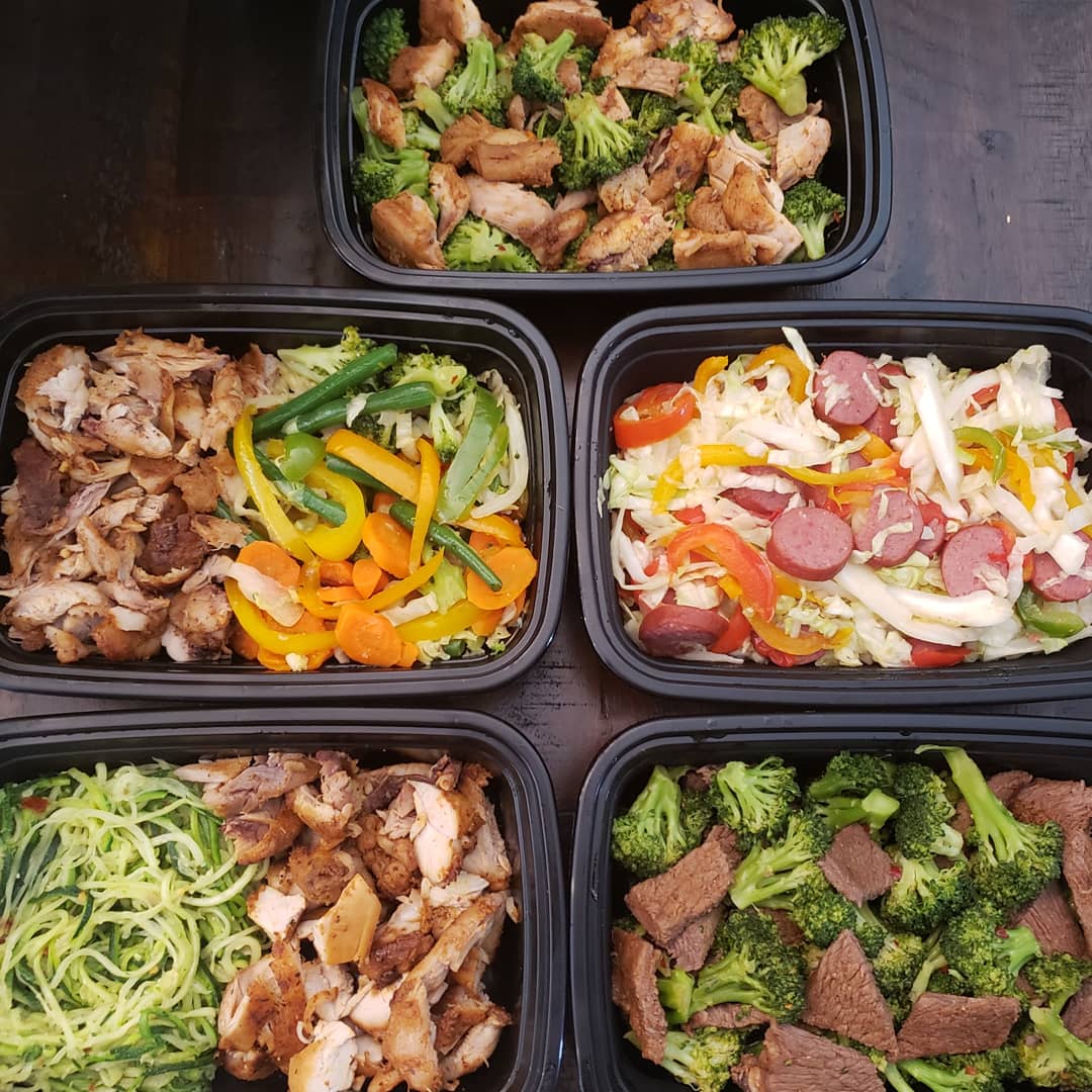 9jaKitchen's tweet photo. Meal prepping is still available. Order up!!! #YoursTruly #PhoenixCaterer #Keto #KetoDiet #KetoMeals #NaijaSoulKitchen https://t.co/KnyWdpG5UZ