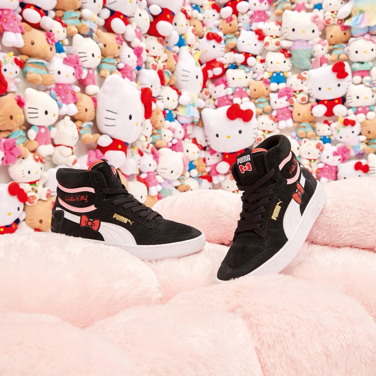 harga puma hello kitty
