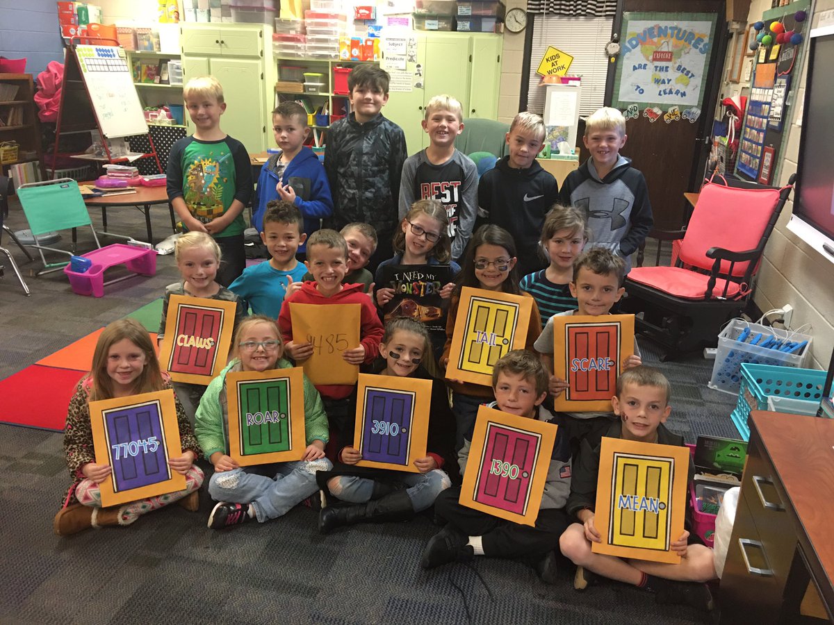 MrsWilkerson2's tweet photo. Comprehension Breakout!! Students used sequencing, inferencing, coding, and context clues to be able to breakout and wins door!! https://t.co/L2CQubFi8v