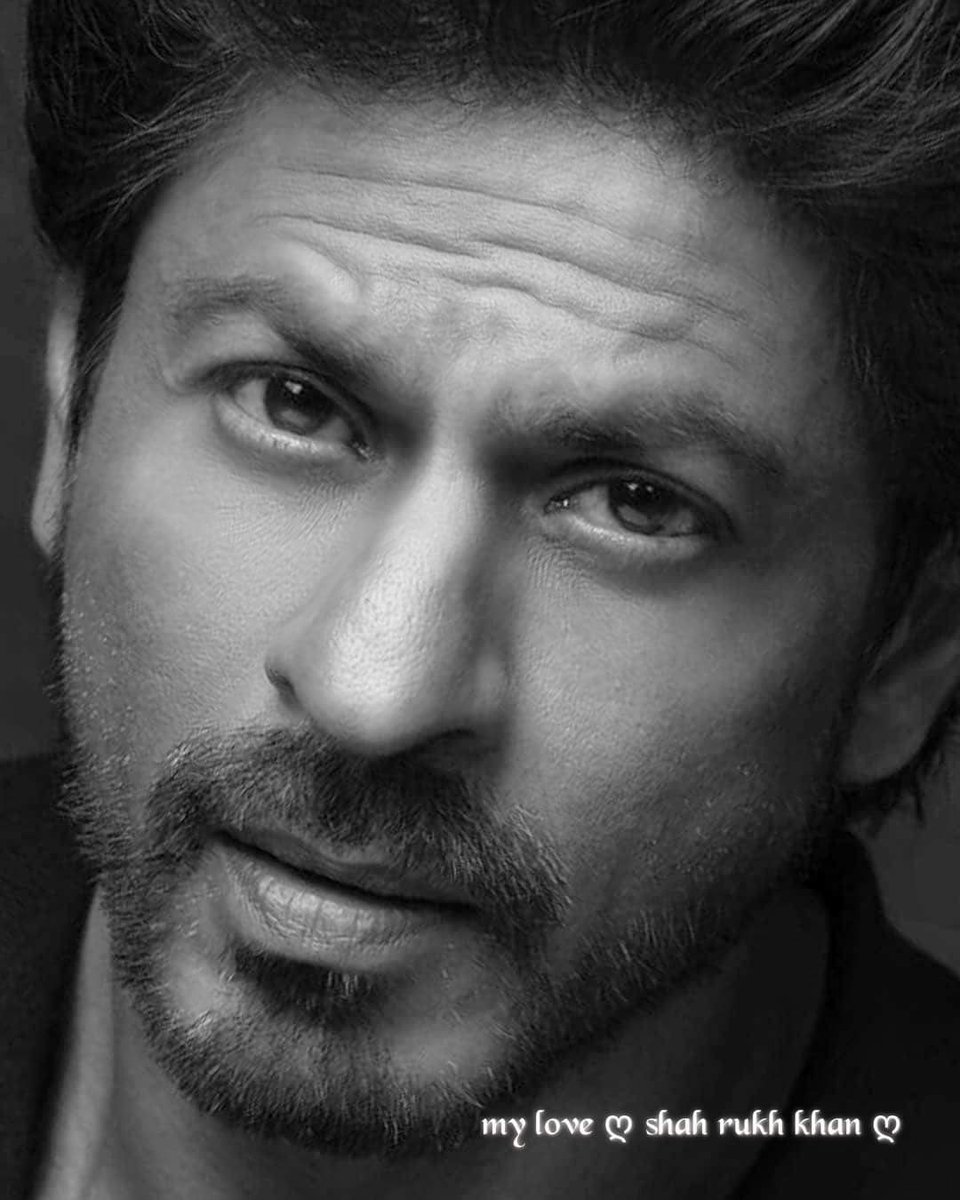 iconicSRK's tweet photo. #HappyBirthdaySRK #HappyBirthdayShahRukhKhan #ShahRukhKhanBirthday #KingKhan #ShahRukhKhan #SRKDay #SRK #SRKBirthday #SRK54 https://t.co/QSCMtcwKmF