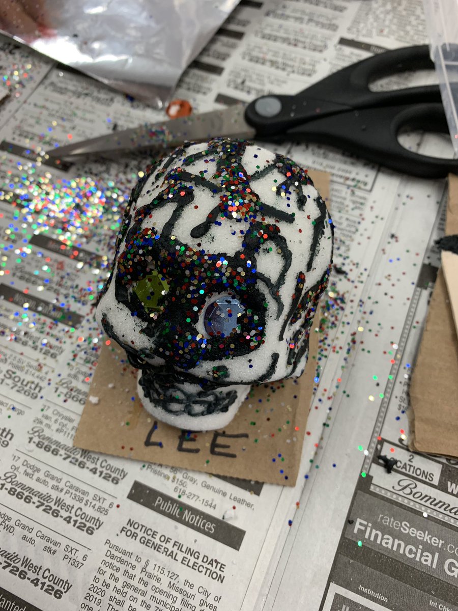 kclunsford's tweet image. #español4 #DiaDeMuertos