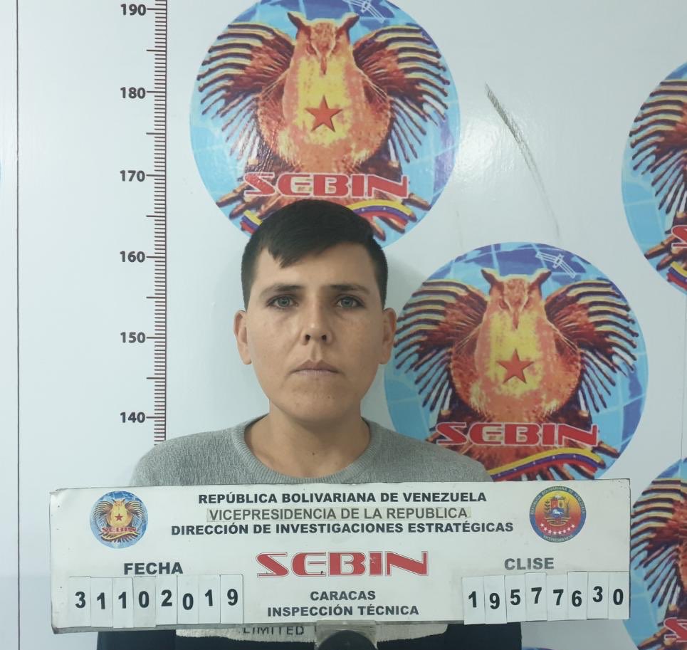 jorgerpsuv's tweet photo. Gracias a profunda labor de inteligencia de varias semanas, informamos la captura de narcoparamilitar Argenis Vaca (a) Vaquita. Encargado de finanzas del grupo paramilitar los rastrojos,buscado en Colombia y Venezuela x los delitos de homicidio, secuestro, narcotráfico. Abro hilo https://t.co/a05cHL6k28