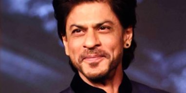 iconicSRK's tweet photo. #HappyBirthdaySRK #HappyBirthdayShahRukhKhan #ShahRukhKhanBirthday #KingKhan #ShahRukhKhan #SRKDay #SRK #SRKBirthday #SRK54 https://t.co/jZvF6Nmf3J
