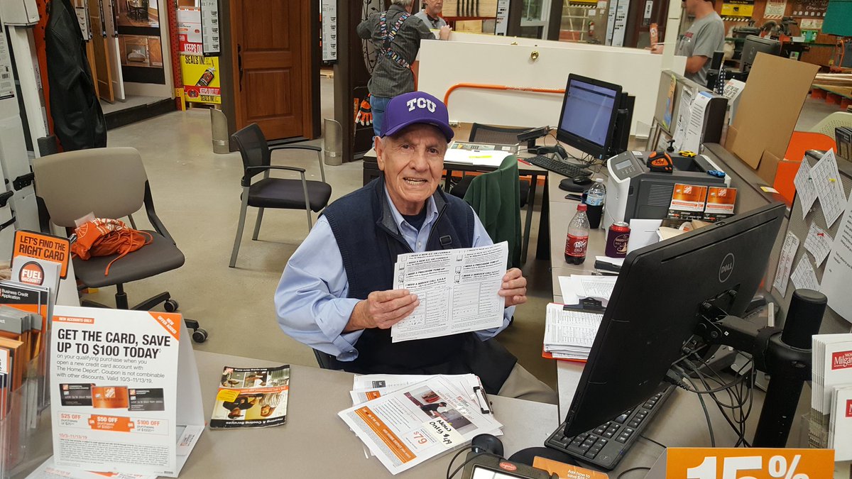 randyarsdfw's tweet photo. Jay at Hulen 0542 with a TU lead to start the day! #maintainit or #replaceit @StoorzaChris @RushClay @ShaneRives @dbateman9383 @HulenThe https://t.co/HVUVQw1kTL