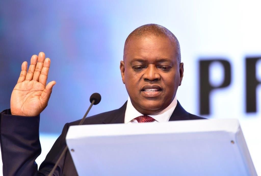 OfficialMasisi's tweet photo. Batswana, ke amogetse thomo ya lona! #MokgweetsiWaLona #AdvancingTogether #ItsEasyWithMasisi #GoMasisi 🇧🇼 https://t.co/KaNUAbPy7J