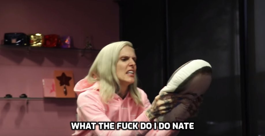 MissKayTee89's tweet photo. Honestly, I don’t know what to do.  I’ve now grabbed “my pills” to calm down.  What do I do!?! Is the site going to reload!? @JeffreeStar @shanedawson you killed it with this one! 🖤🖤🖤🖤 https://t.co/PkTpmnXvhG