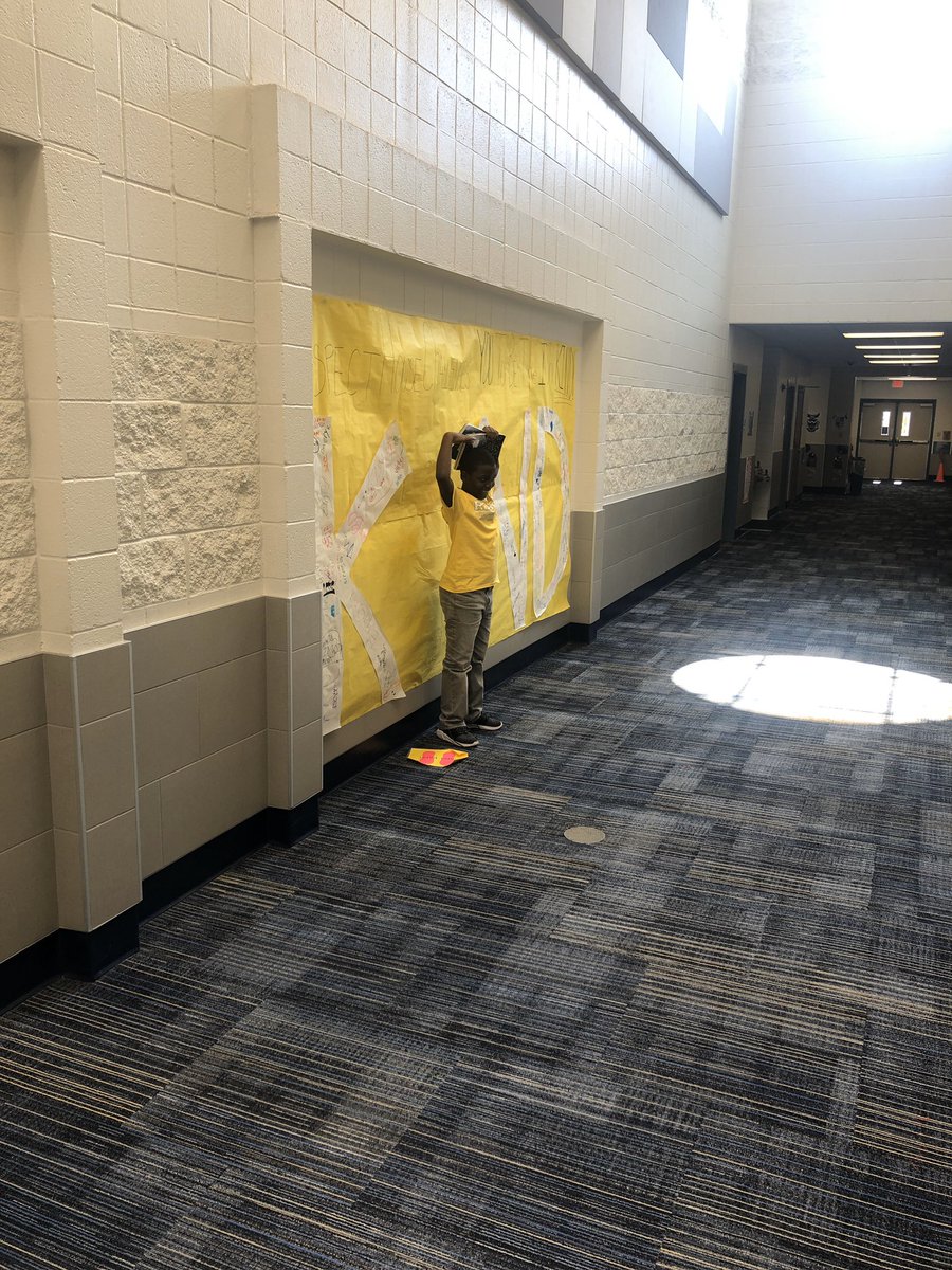 TheJMcG's tweet photo. A little nugget of awesome I stumbled upon this afternoon! “I am the ‘i’ in Kind!!!” 💛💛💛 #RogersFrisco2019 #RespectHouse @RogersFrisco https://t.co/bM58L5Jkgw