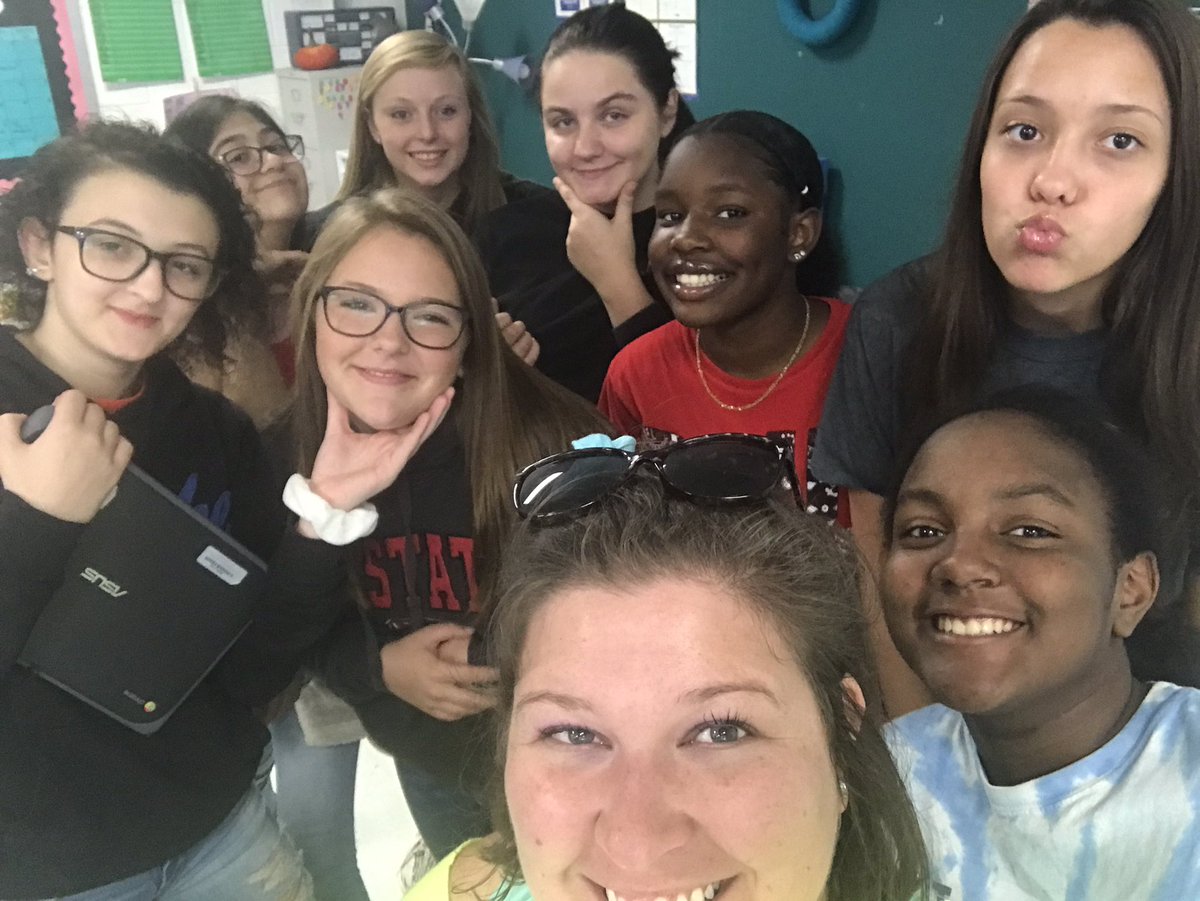 mathteachholbs's tweet photo. After a long week this group knew just how to cheer me up! #lotsoflaughsinmath1 #GoBSMS #relationshipsmatter https://t.co/7V0zlraLtr