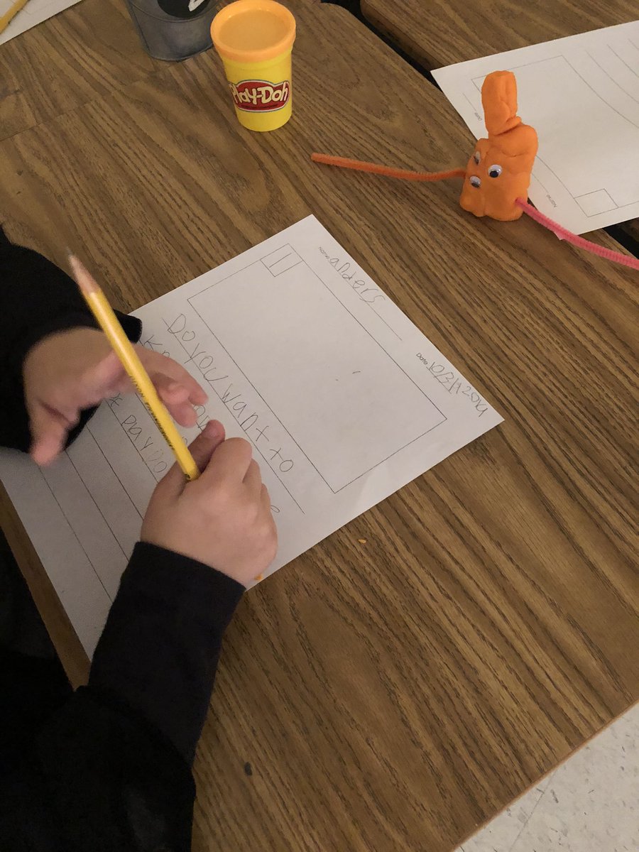 mstoneCWES's tweet photo. Halloween fun! “How to make a monster!” #firstgradewriters https://t.co/pssBni6mLb
