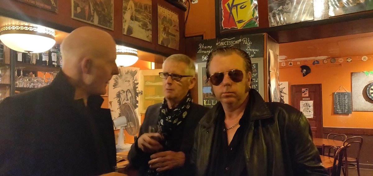 carrtogram's tweet photo. Losing control of my thumbs. #AventScene Bordeaux a cracking bar not unlike a cross between Jeff's Underground on Dame Street and CB's NY with Fleming n Dowd  #ImNotComingHome 😳 https://t.co/s8KSvDWGMd