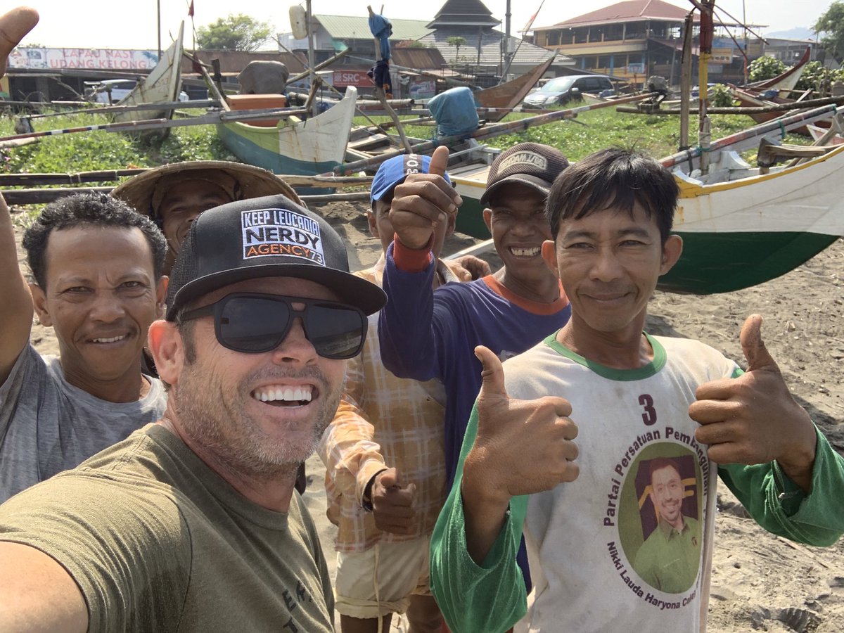 Agency73's tweet photo. Act local think global #keeptheworldnerdy https://t.co/0cHNThkOGD