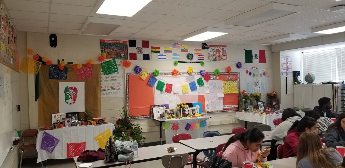Mrs. Avalos tweet media
