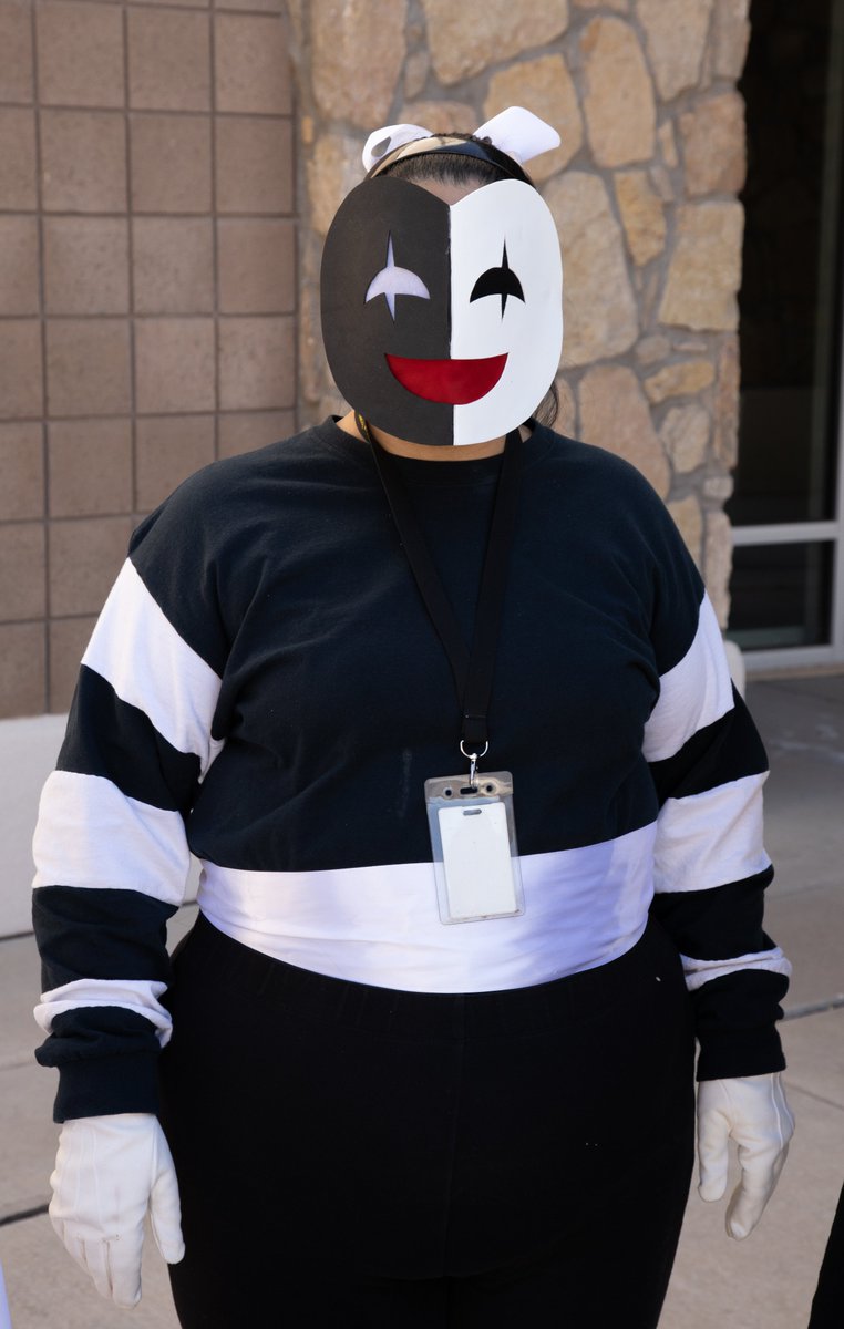 daccarts's tweet photo. Some great shots from some of our students costumes yesterday! #Dacc Photo Credit : Ramon Vasquez https://t.co/Rwkdupo1pu