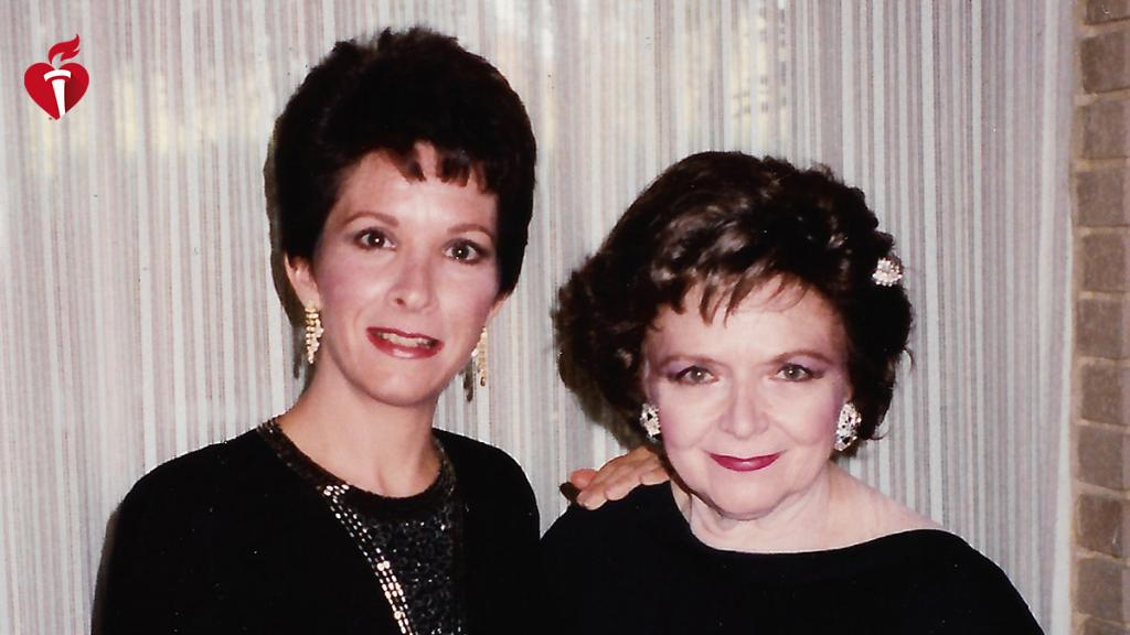 Poppy Sundeen knew her mother had heart problems, but she never considered the sore on her leg was a clue. She learned about peripheral artery disease (PAD) the hard way. spr.ly/6016E7J0I